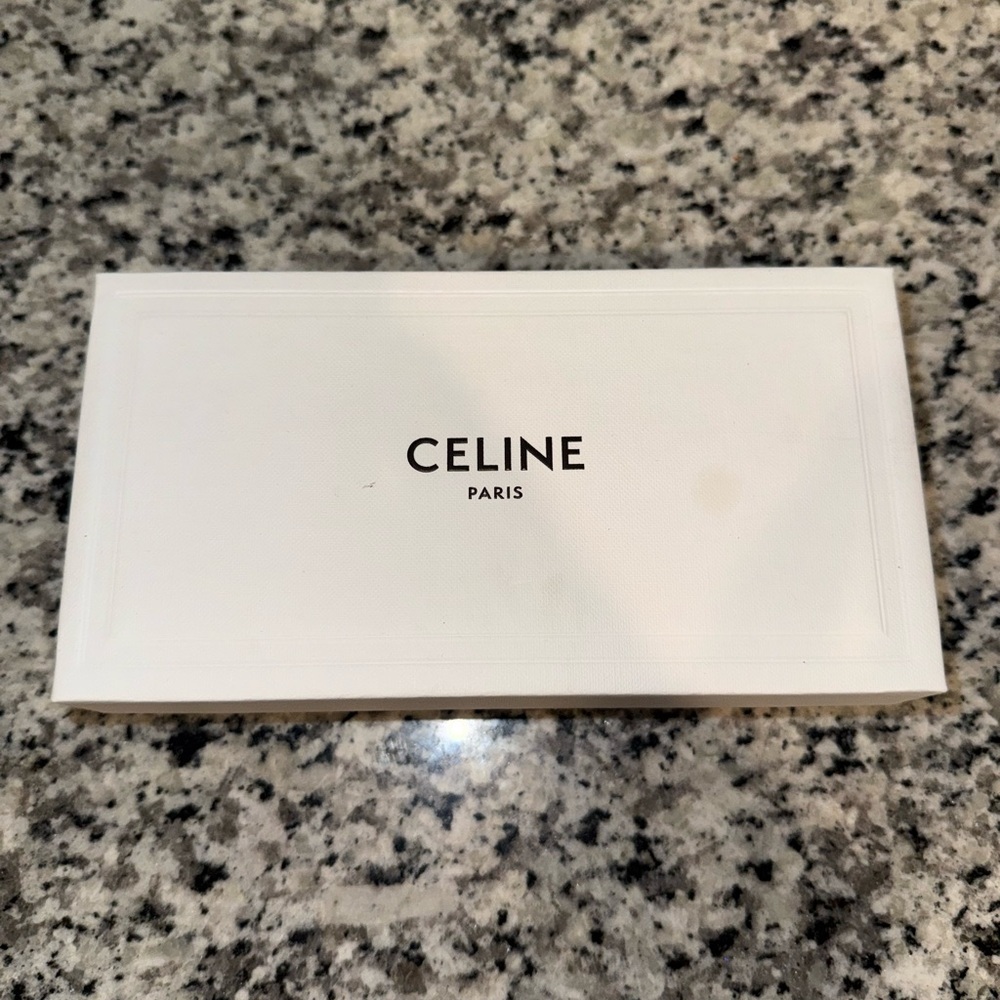 Celine Tortoiseshell Oval Sunglasses with Gold Logo - Picture 8 of 8